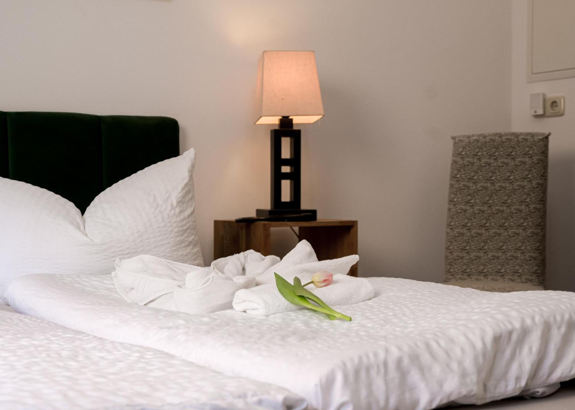 Trobischhof Hotel Дрезден Екстериор снимка