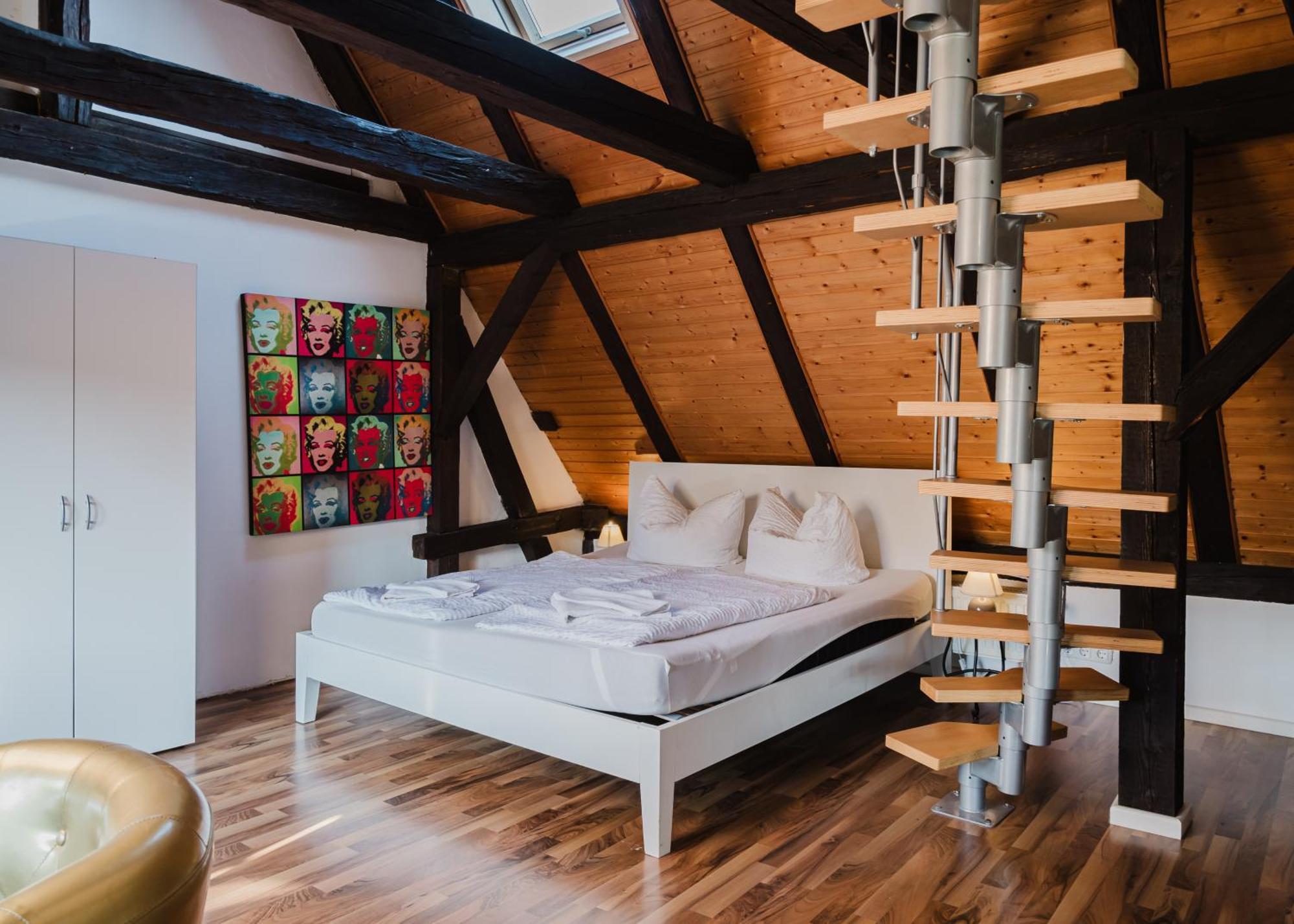 Trobischhof Hotel Дрезден Екстериор снимка