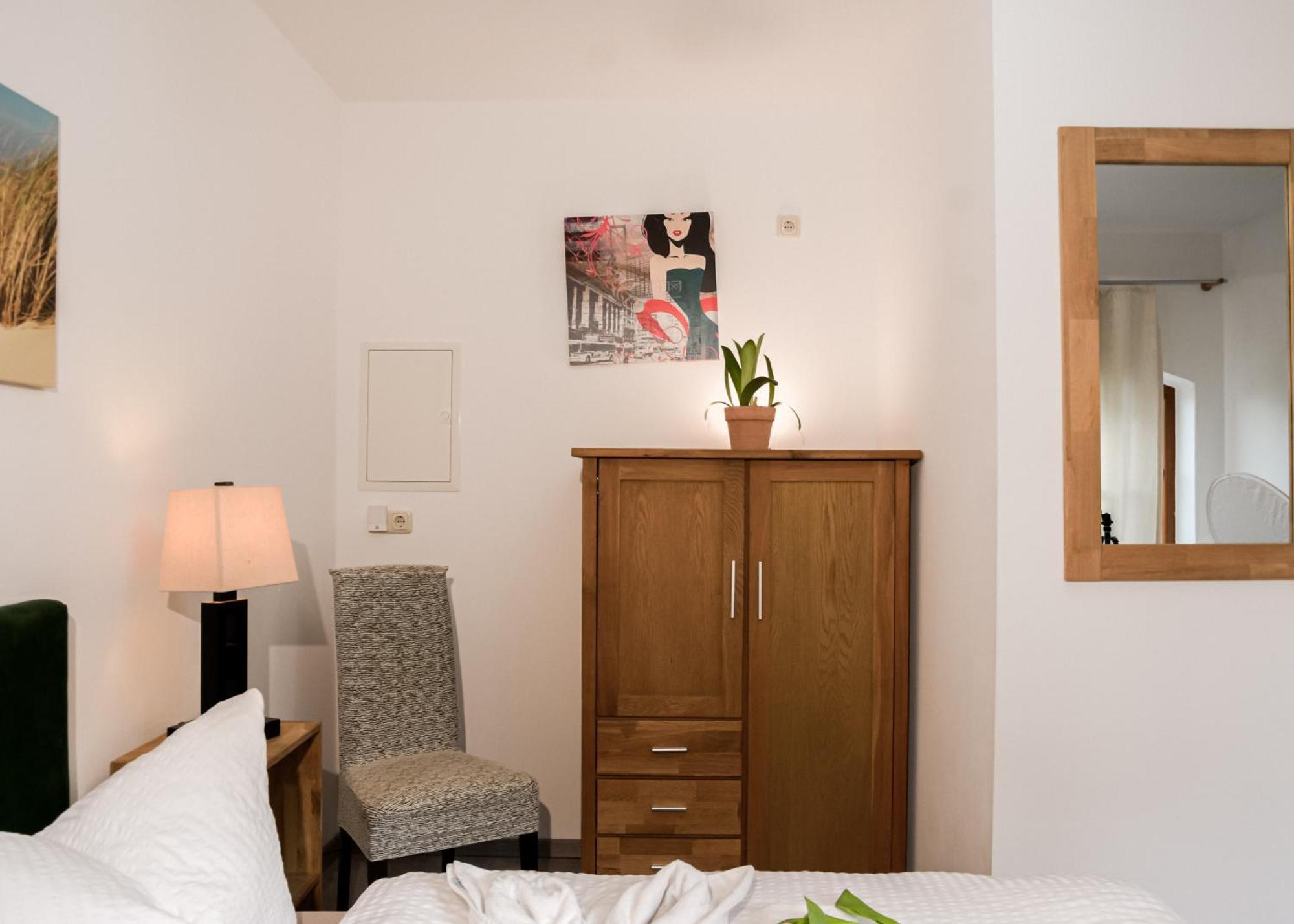Trobischhof Hotel Дрезден Екстериор снимка