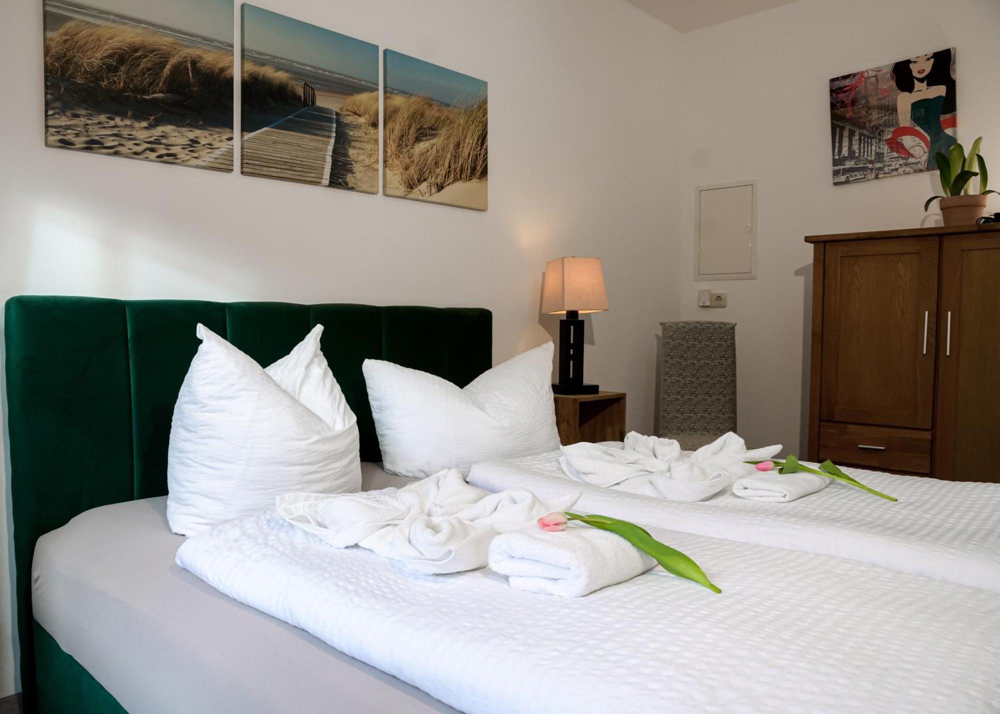 Trobischhof Hotel Дрезден Екстериор снимка